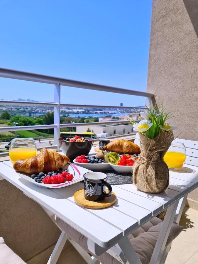 Luxury Apartment Salona Exterior photo